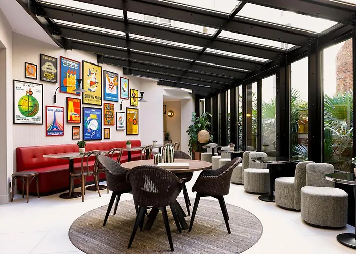 Hotel Moderniste